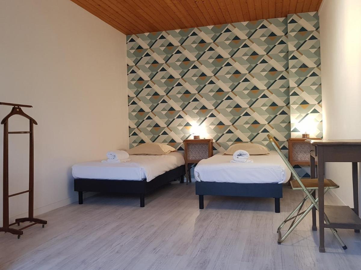 Domaine De Pelouaille - Chambre D'Hotes Saint-Jean-dʼAngély Eksteriør bilde